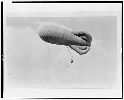 [Observation kite balloon in air with basket (gondola) suspended below, U.S. Naval Training Station, Hampton Roads, Virginia]