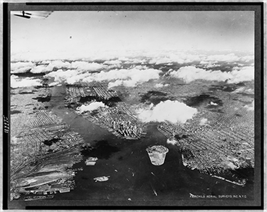 [Aerial view of New York City] / Fairchild Aerial Surveys Inc., N.Y.C., c1934. — historic photograph
