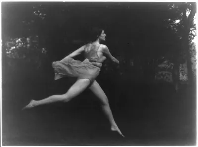 Anita Zahn, Elizabeth Duncan School
