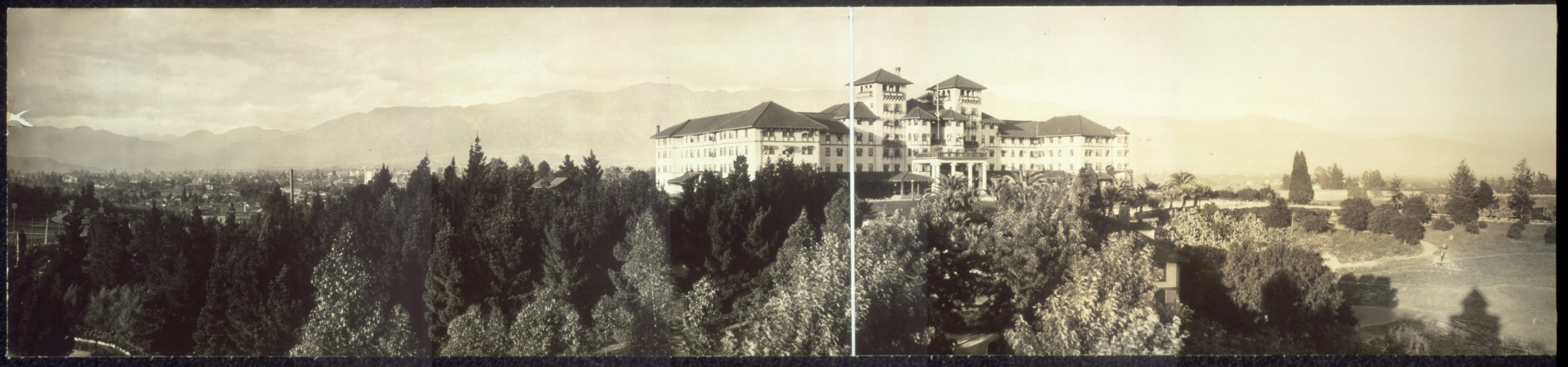 CA-Pasadenia-1908-Raymond Hotel, California, 1908 — historic image