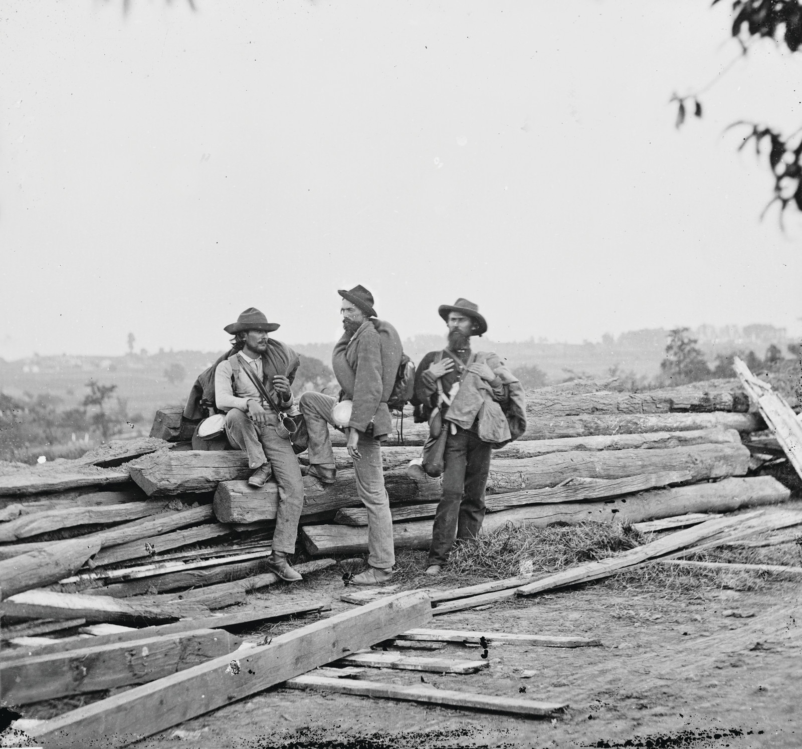 Gettysburg Pa. Three Confederate prisoners, 1863 — historic photograph