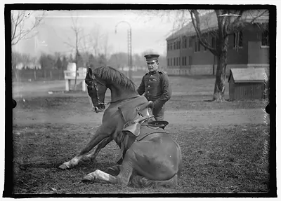 U.S. Army horse stunts, Ft. Myer, Va. (prior to 1915)
