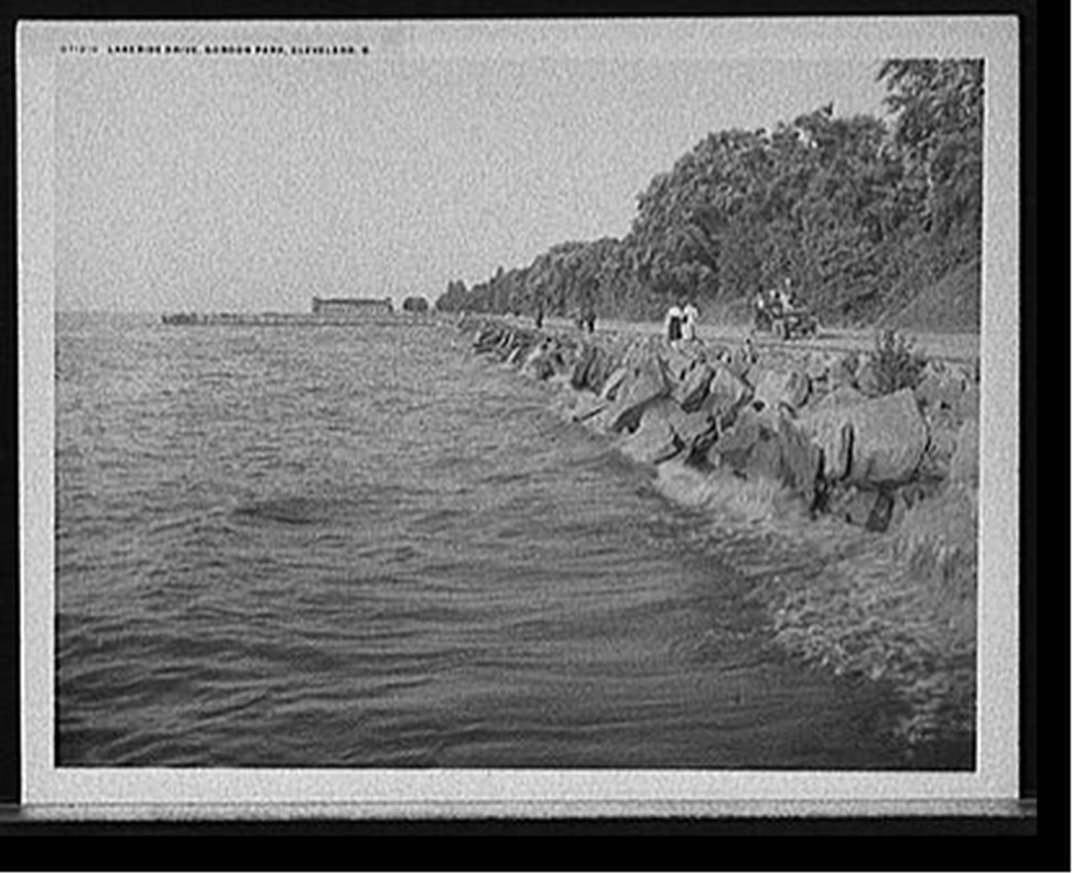 Lakeside [i.e. Lake Shore] Drive, Gordon Park, Cleveland, O[hio], [between 1900 and 1910] — historic photograph