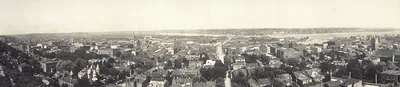 Dubuque looking east, Iowa, 1907