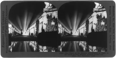 The gleam of the electric scintillators at night in the Court of Four Seasons, Panama-Pacivic Int. Exp., San Francisco, Calif.