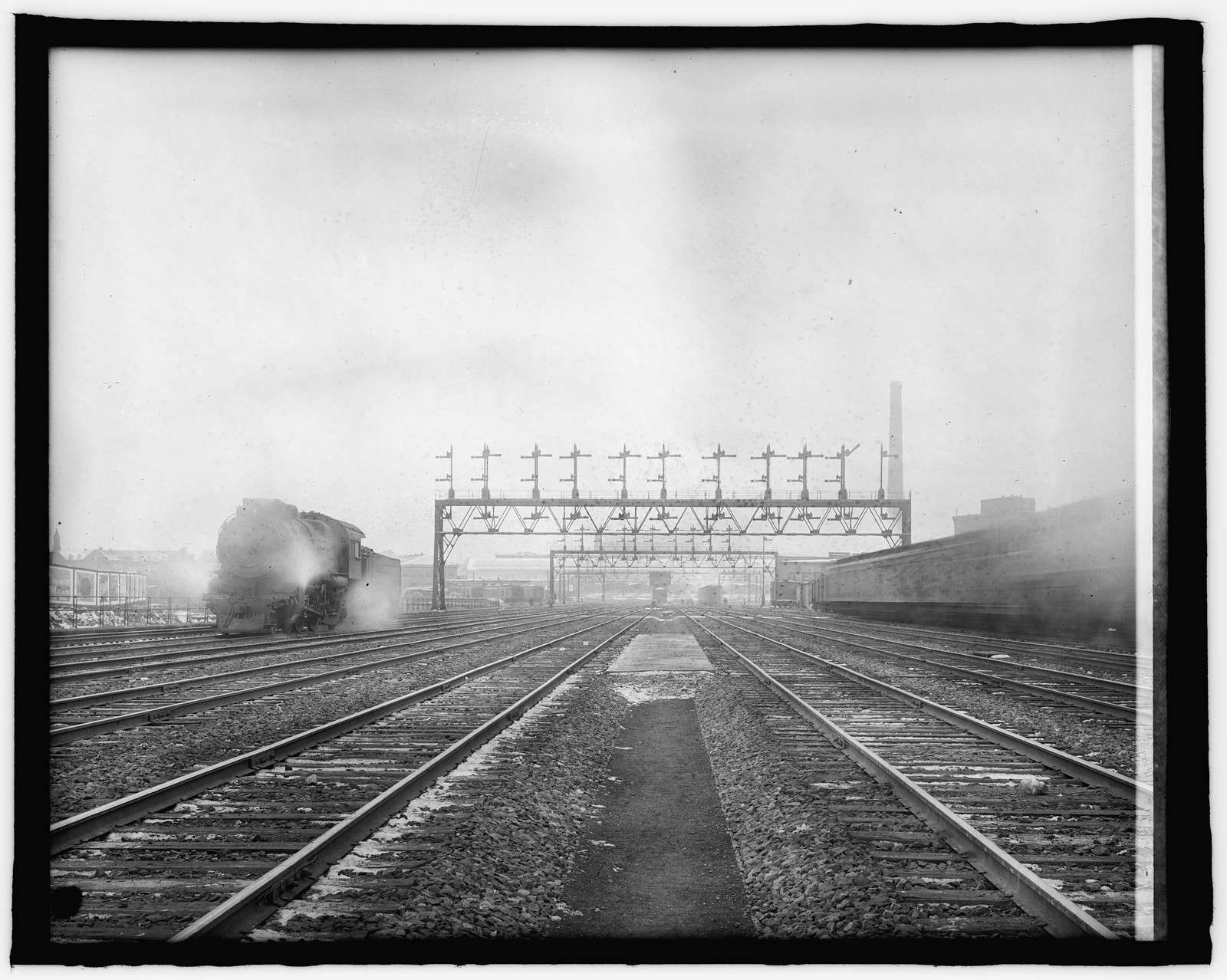 Union Station, [Washington, D.C.], tracks, [between 1910 and 1925] — historic photograph