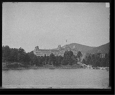 [Fort William Henry Hotel from the lake, Lake George, N.Y.]