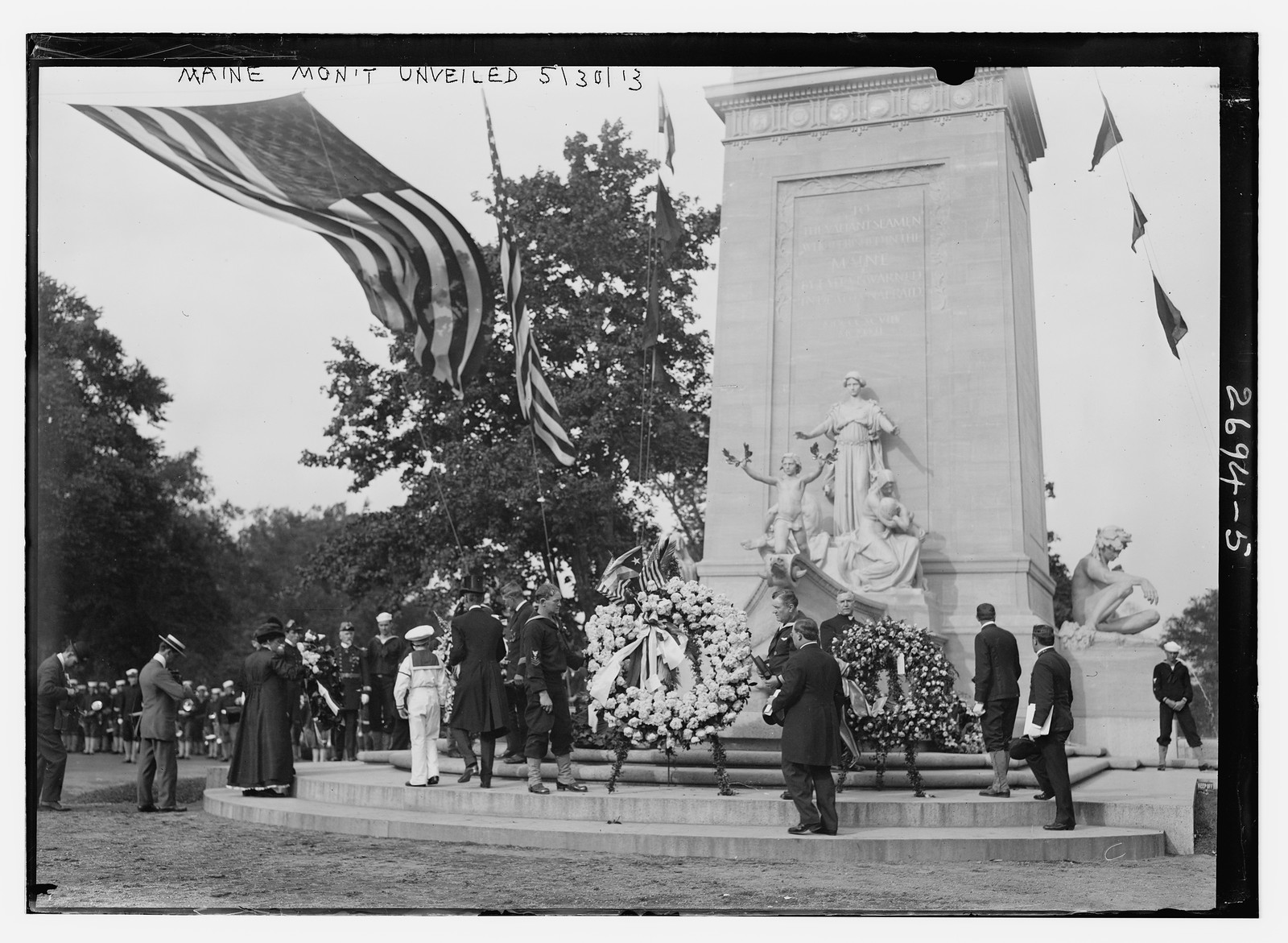 MAINE Monument unveiled - 1913, 1913 — historic photograph
