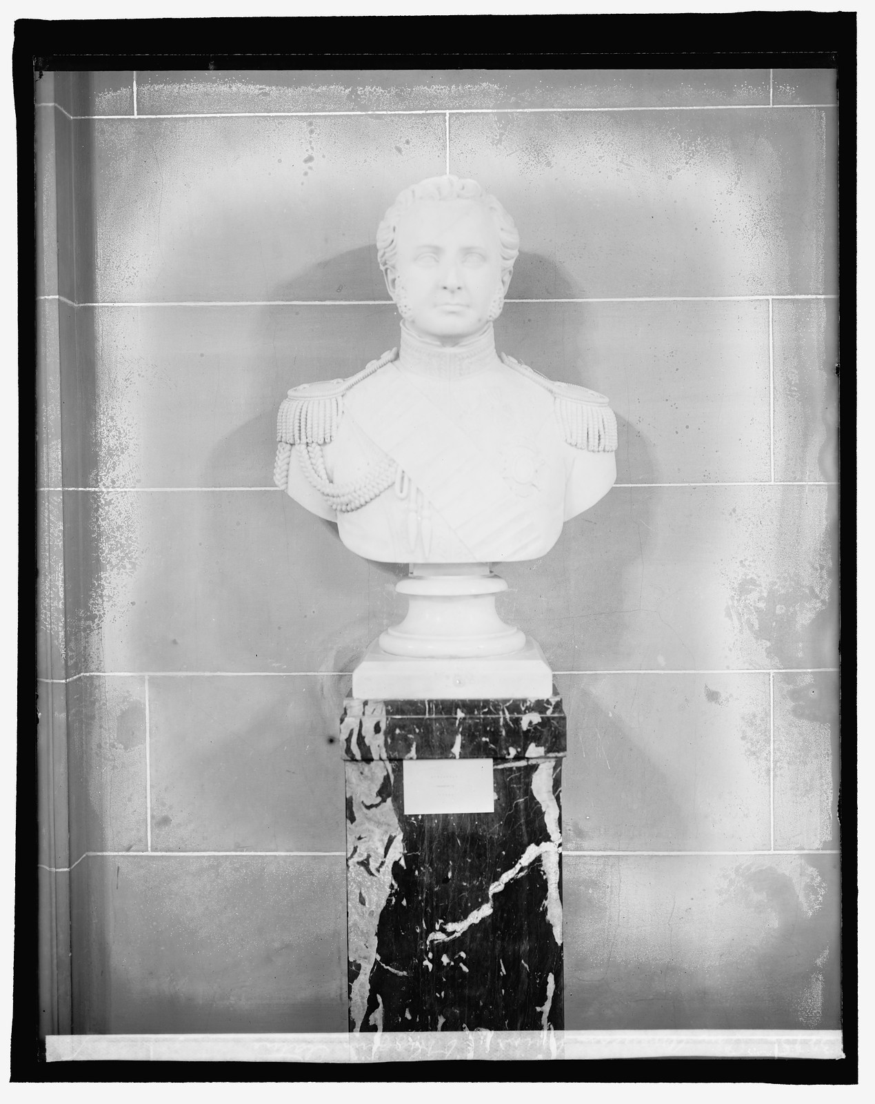 Pan American Union, O'Higgins Statue, [Washington, D.C.], [between 1909 and 1940] — historic photograph