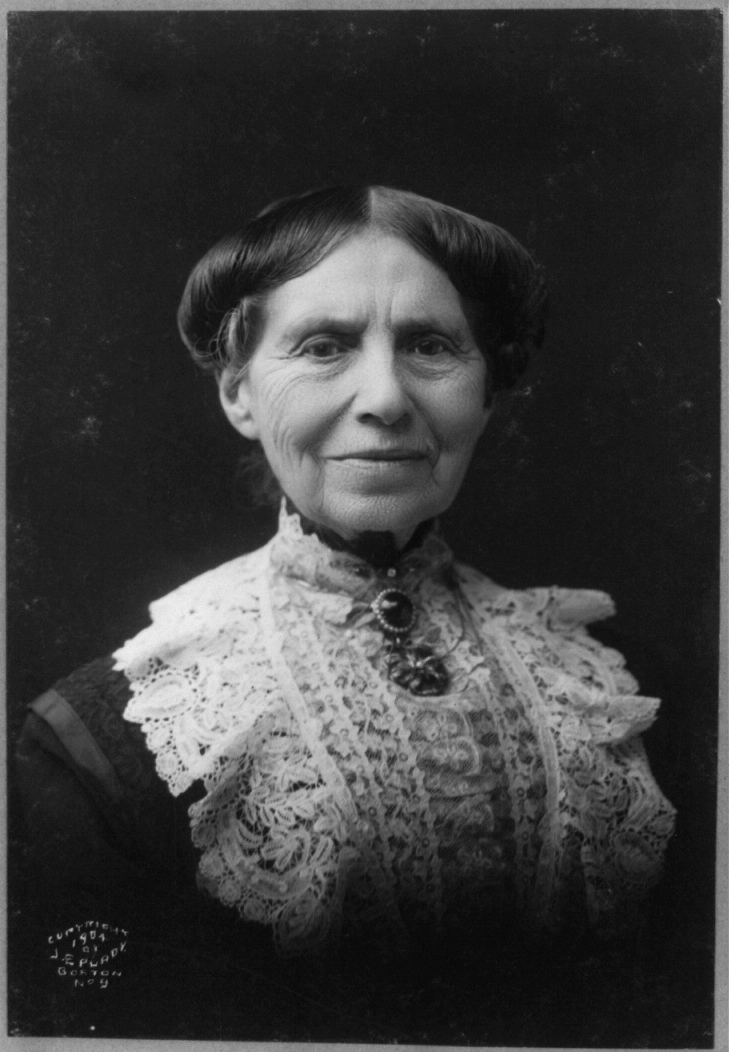 [Clara Barton, head-and-shoulders portrait, facing front], c1904. — historic photograph
