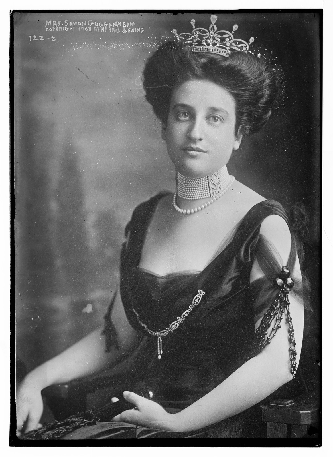 Mrs. Simon Guggenheim, portrait bust, copyright by Harris & Ewing / Harris & Ewing, 1908 — historic photograph