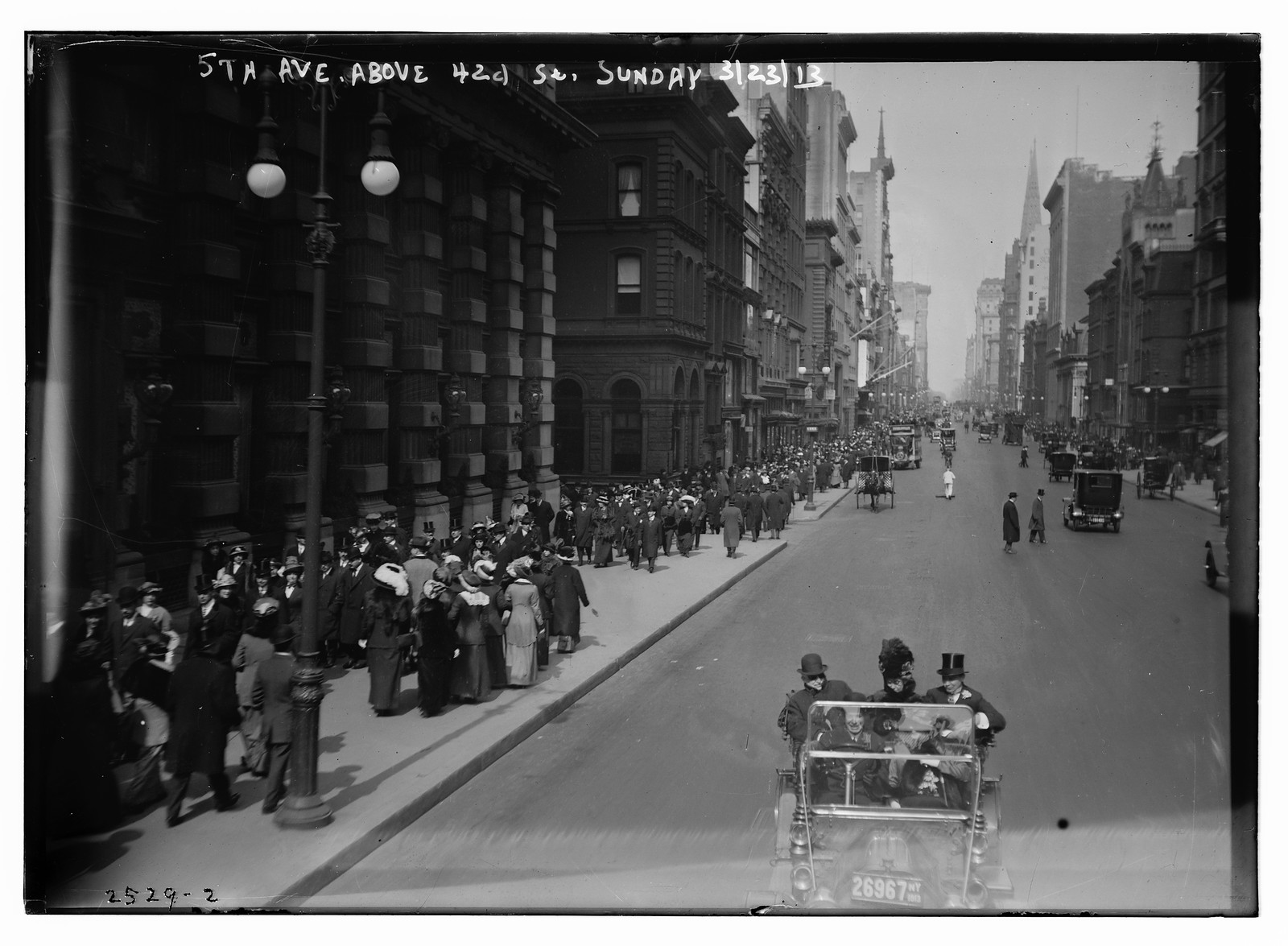 5th Ave. above 42nd St. Sunday, 3/23/13, 3/23/13. — historic photograph