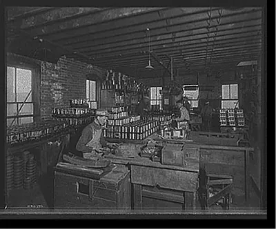 [Glazier Stove Company, lamp stove dept., Chelsea, Mich.]