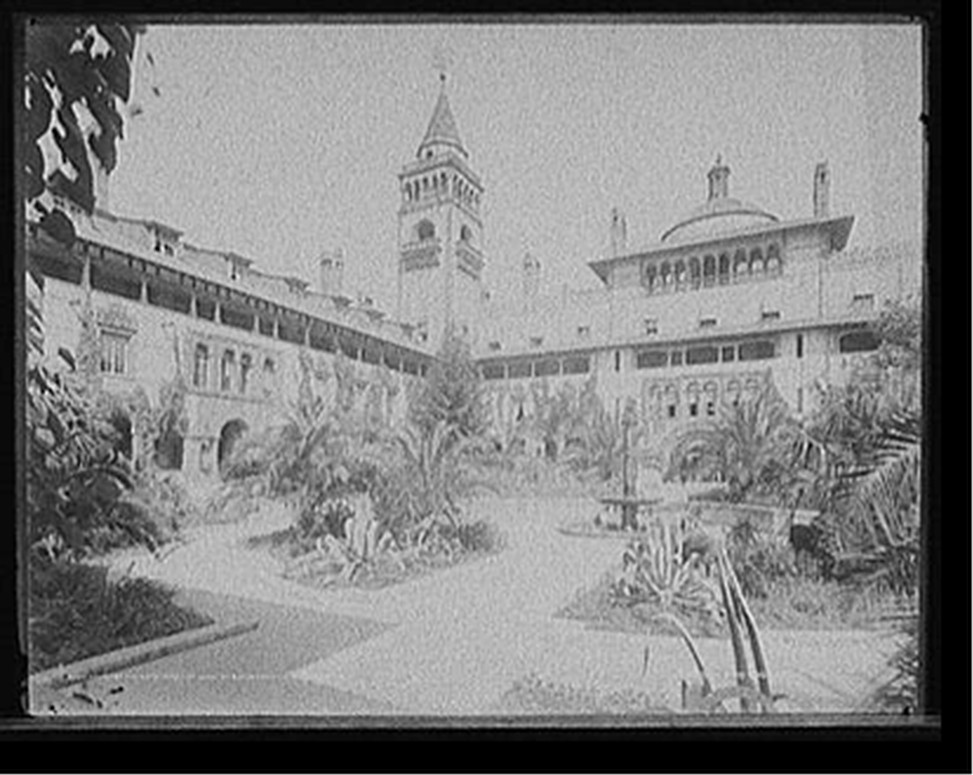 Court of the Hotel Ponce de Leon, St. Augustine, Fla., c1894. — historic photograph