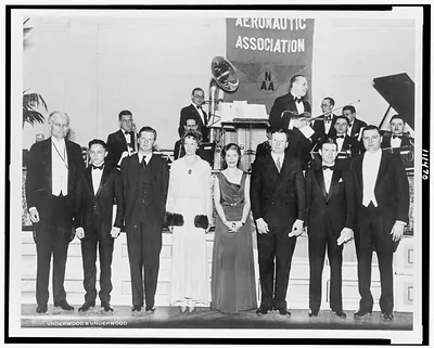 Famous flyers attend Aero ball at Washington / Underwood & Underwood, Washington.