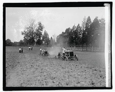 Ford tractor demonstration