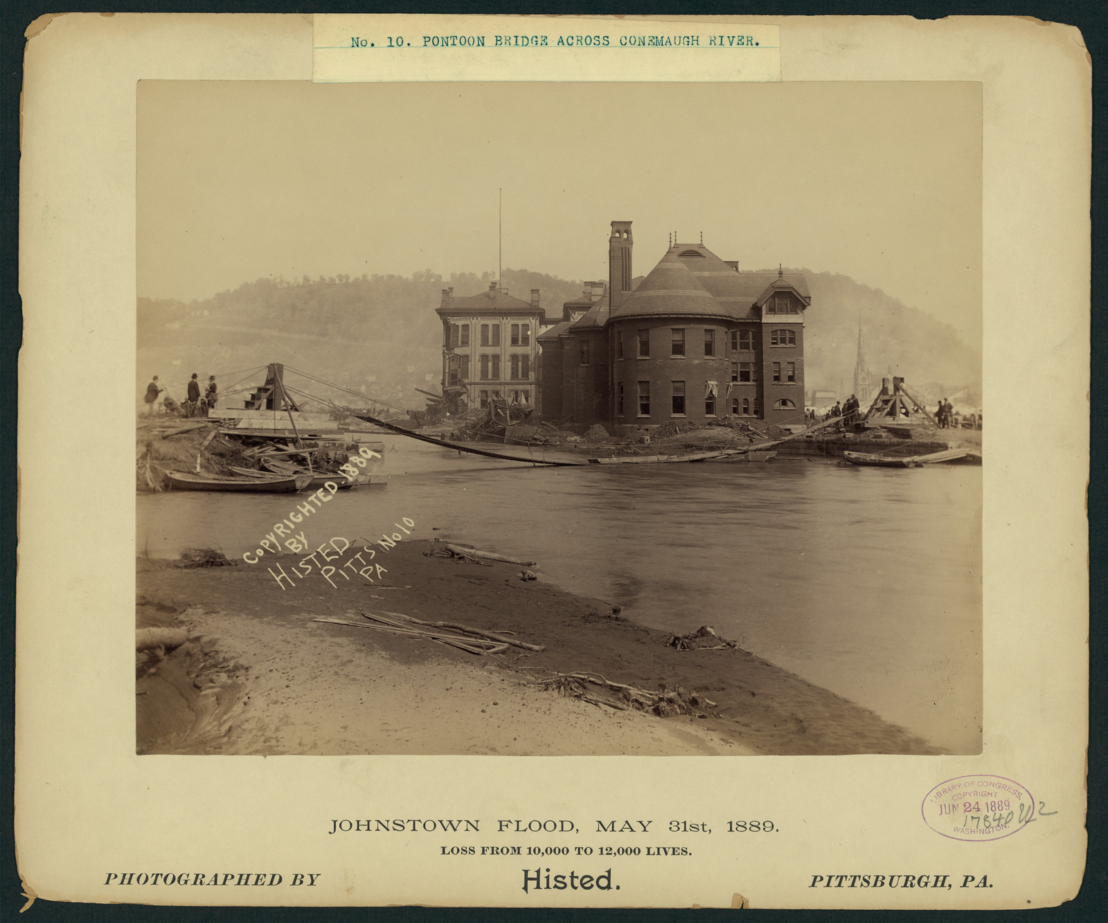 Pontoon bridge across Conemaugh river, Johnstown Flood, May 31st, 1889, 1889 — historic image