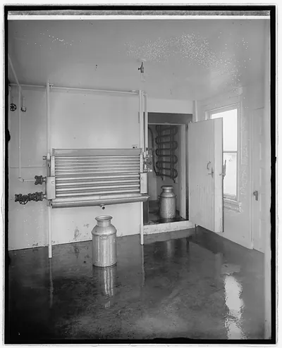 Chestnut Farms Dairy, [Washington, D.C.]