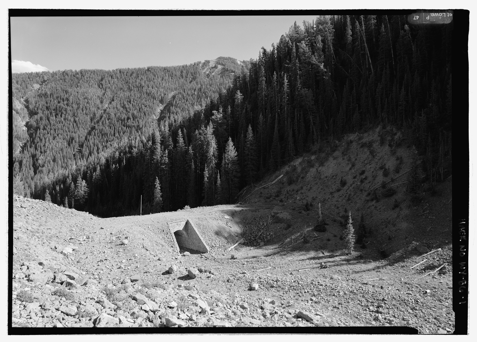 204458pu 1. REMAINS OF CORKSCREW BRIDGE. LOOKING EAST — historic image