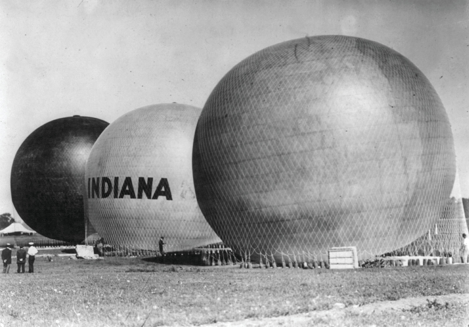 Indianapolis balloon race, 1909, 1909 — historic photograph