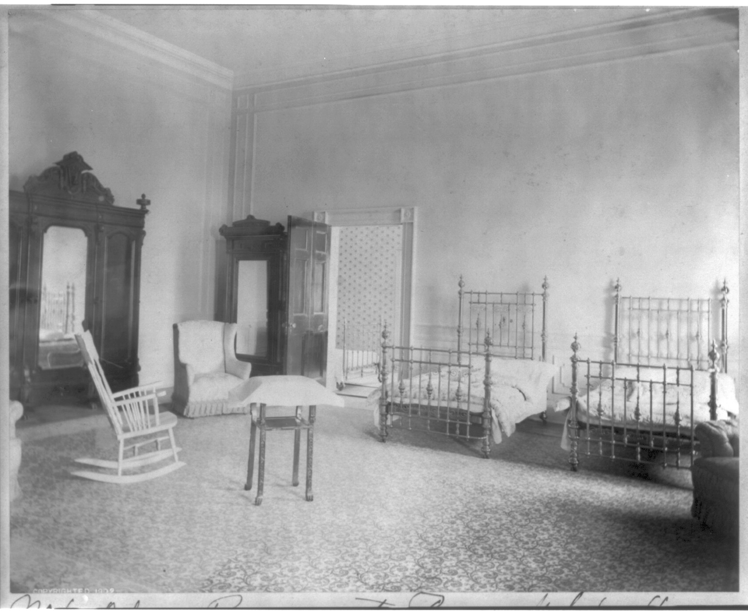 [Alice (Roosevelt) Longworth, interior of her room - White House], c1902. — historic photograph