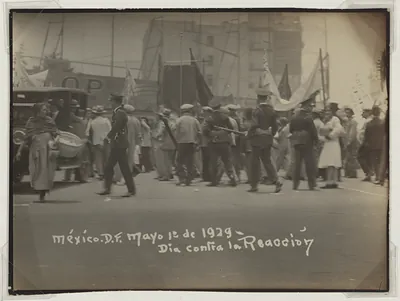 Mexico City May Day 1929 march, "Día contra la Reacción