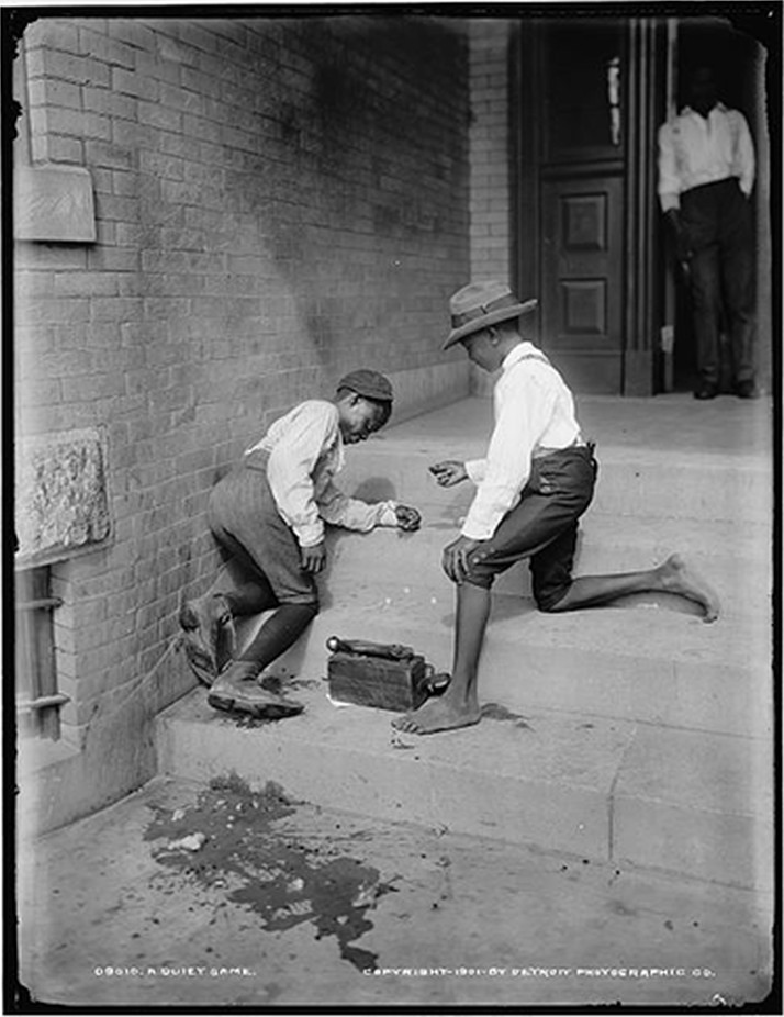 A Quiet game, c1901. — historic photograph