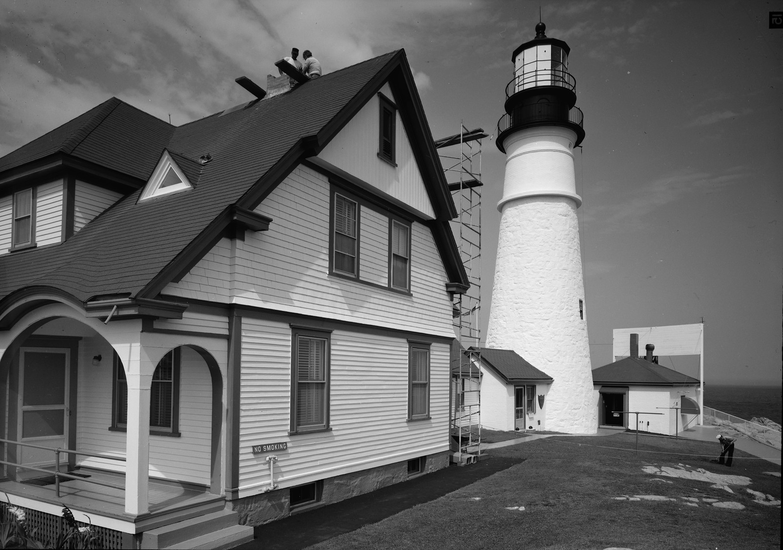 Portland Head Light, Portland Head, approximately 1/2 mile East of Shore Road, Cape Elizabeth, Cumberland County, ME — historic image