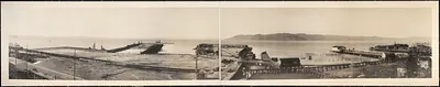 Astoria municipal docks, Oregon, 1915