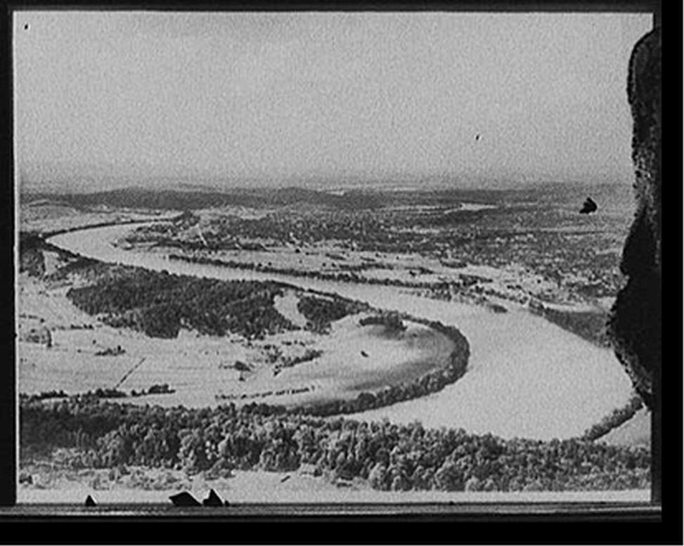 Chattanooga and the Tennessee River from Lookout Mountain, c[between 1902 and 1920] — historic photograph