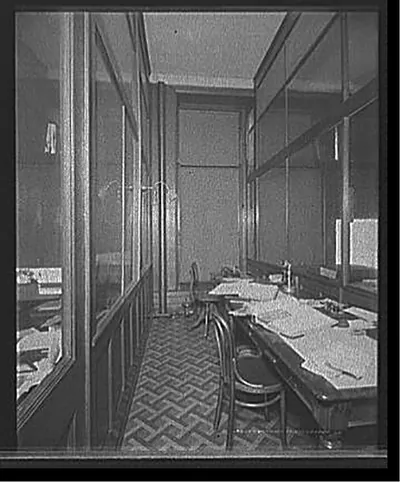 [Stenographers' room, Mulford & Petry Co.]