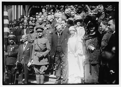 King Alb. at City Hall