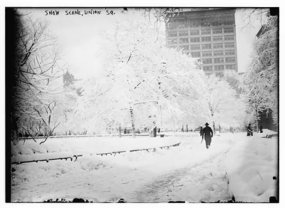 Snow scene, Union Sq.