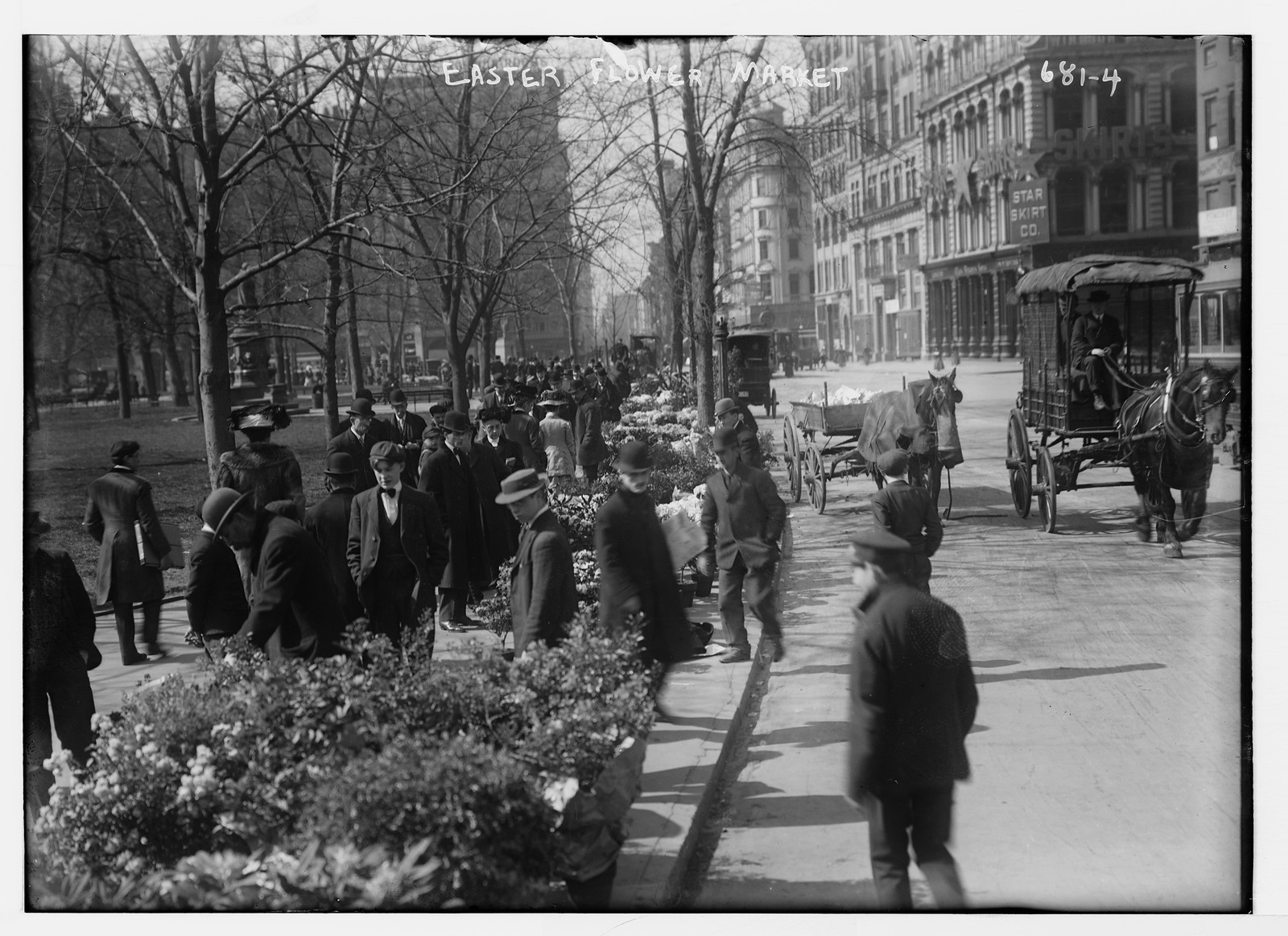 Shoppers at Easter Flower Market, Union Sq., New York, n/a — historic photograph