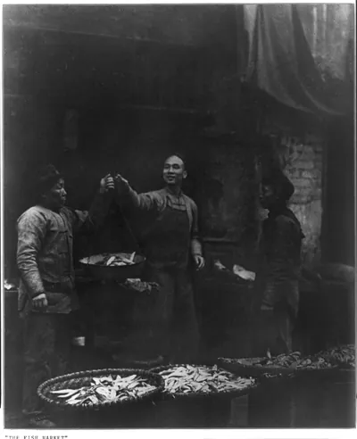 [Chinese in Chinatown, San Francisco]: The fish market