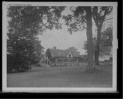 The Old barn at Mt. Vernon