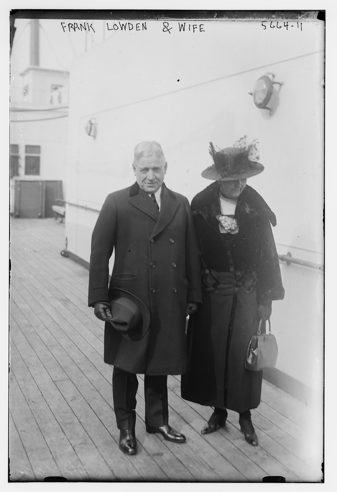 Frank Lowden & wife, n/a — historic photograph