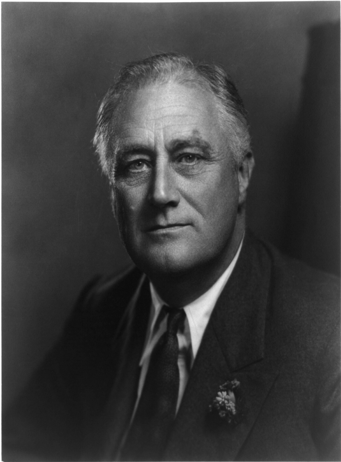 [Franklin Delano Roosevelt, head-and-shoulders portrait, facing left], [between 1933 and 1945(?)] — historic photograph