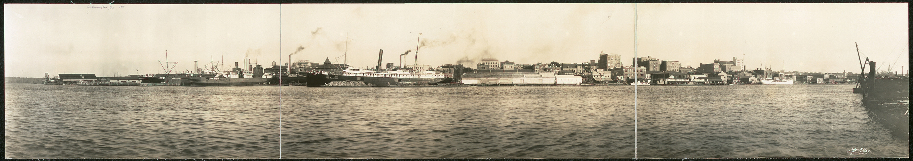 Waterfront at Wilmington, North Carolina, 1918, 1918 — historic image