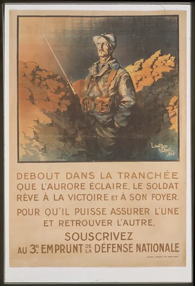Debout dans la trancheacutee que laurore eacuteclaire le soldat reacuteve aacute la victoire et aacute son foyer. Souscrivez au 3e Emprunt de la Deacutefense Nationale