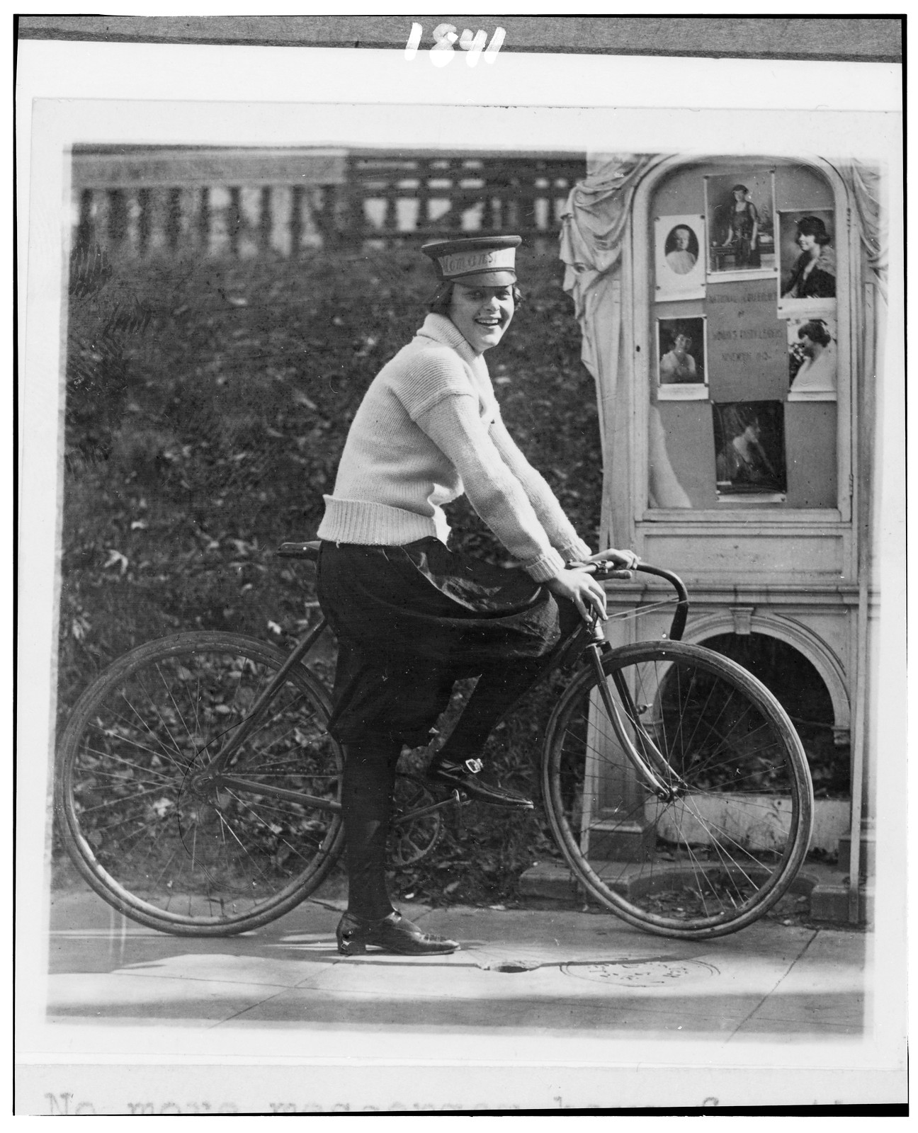 No more messenger boys for the National Woman's Party--from president to messenger all the members of the staff are feminine. This is in accordance with the stipulation of Mrs. Belmont when she donated the National Women's [i.e., Woman's] Party headquarters. Photo of Julia Obear, messenger, 1922 Oct. 21. — historic photograph