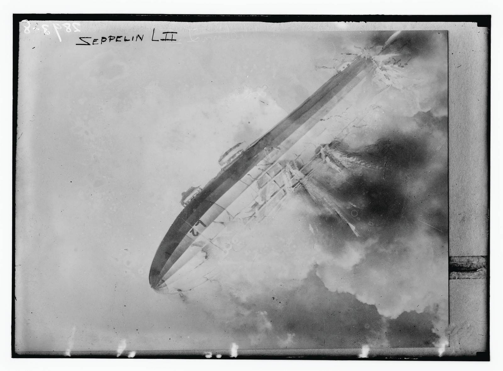 Zeppelin L II, n/a — historic photograph
