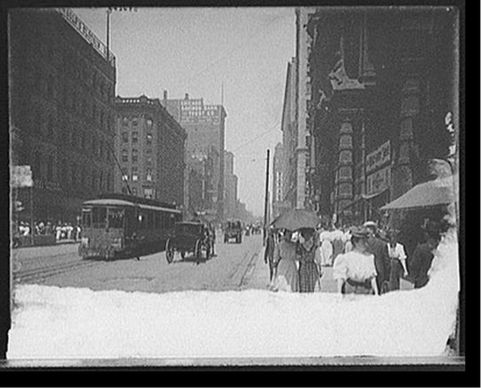 [State Street north from Palmer House, Chicago, Ill.], [between 1900 and 1910] — historic photograph