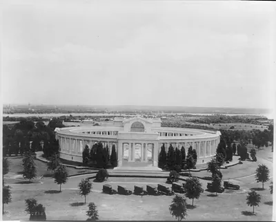 Washington, D.C.--Arlington National Cemetery- Ampitheater