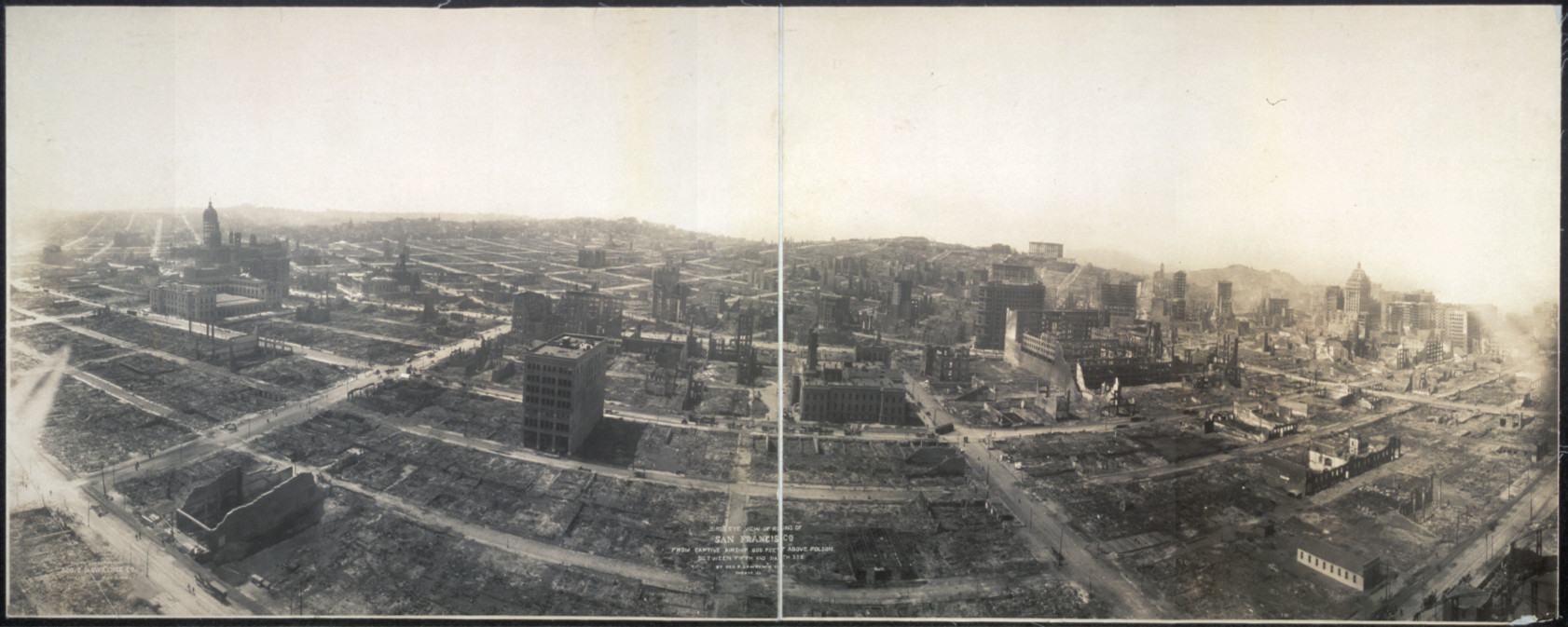 Panoramic aerial view of ruins of San Francisco from captive balloon — historic image