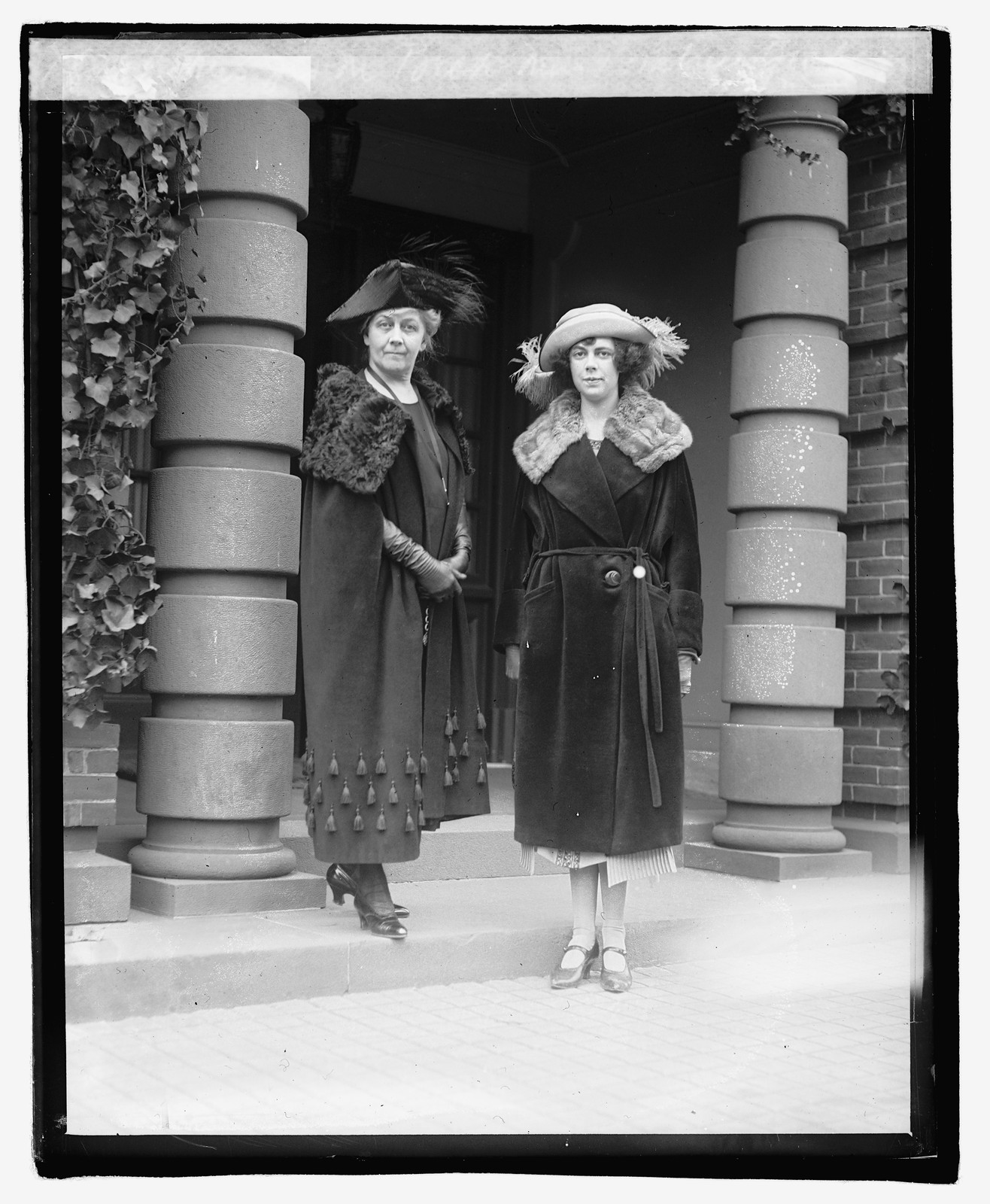 Mrs. Jas. M. Beck, Miss Beatrice Bish, 3/9/22, [19]22 March 9. — historic photograph