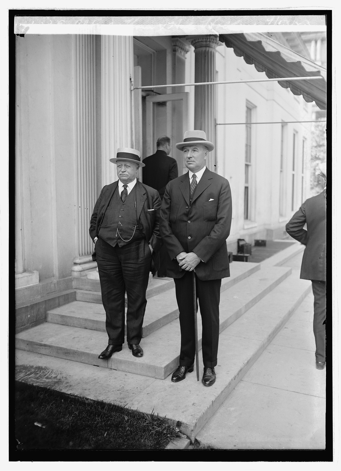 Albert Thorn & Hale Holden, 9/13/23, [19]23 September 13. — historic photograph