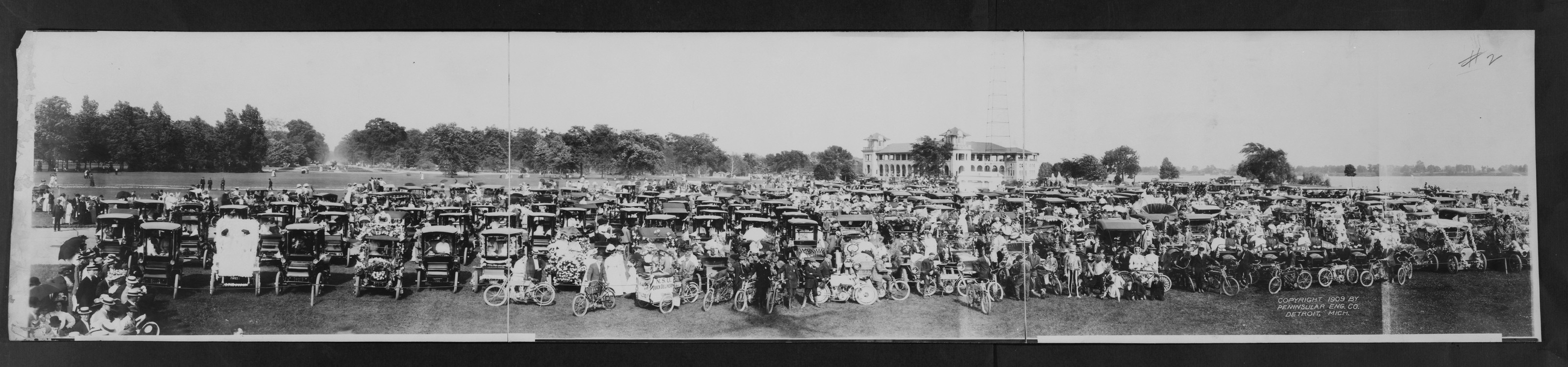 [Glidden Tour Parade at Belle Isle], c1909. — historic photograph