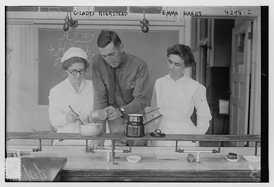 Gladys Kiertead & Emma Hanks
