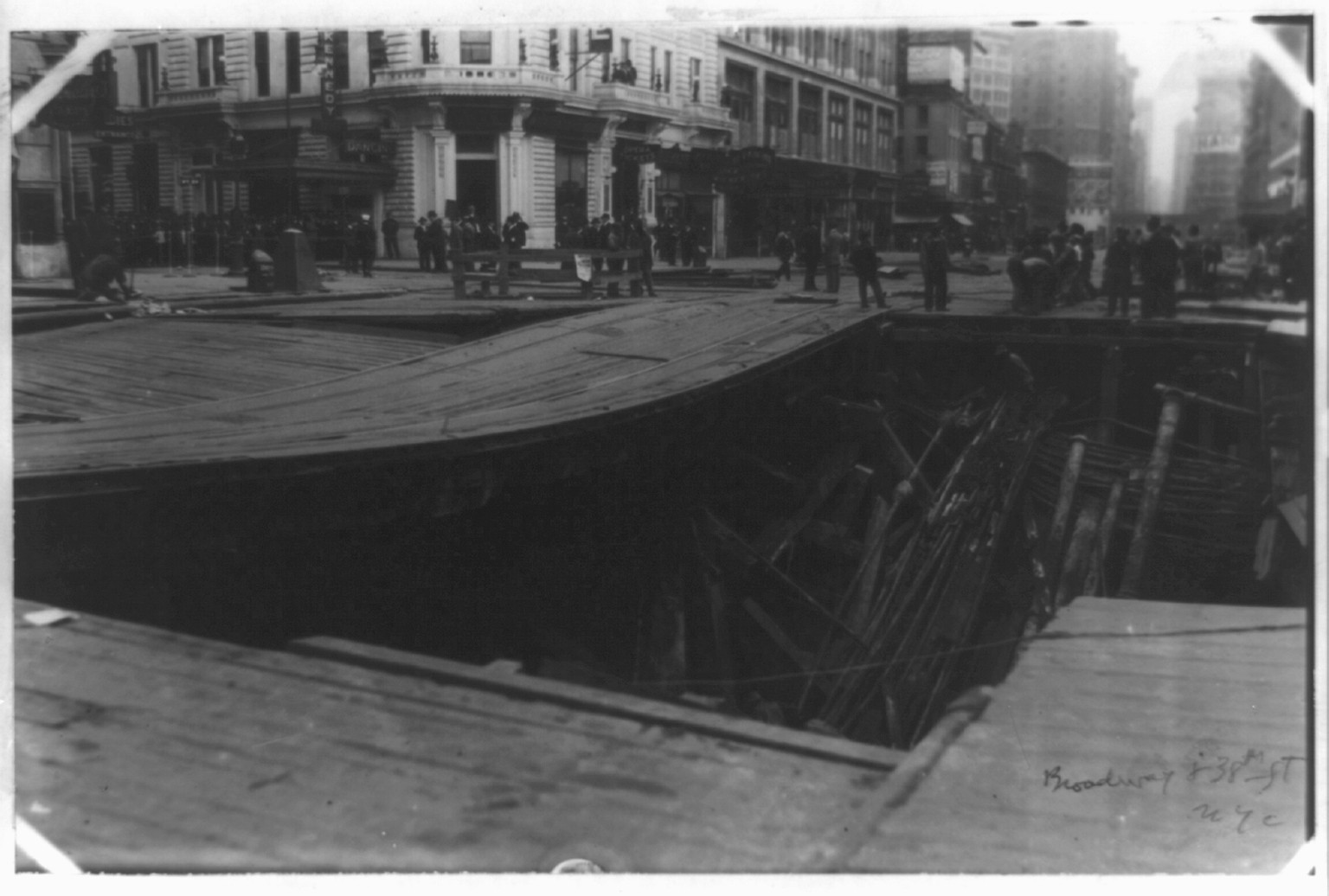 [Subway construction, Broadway and 38th Street, New York City], [between ca. 1908 and 1920] — historic photograph